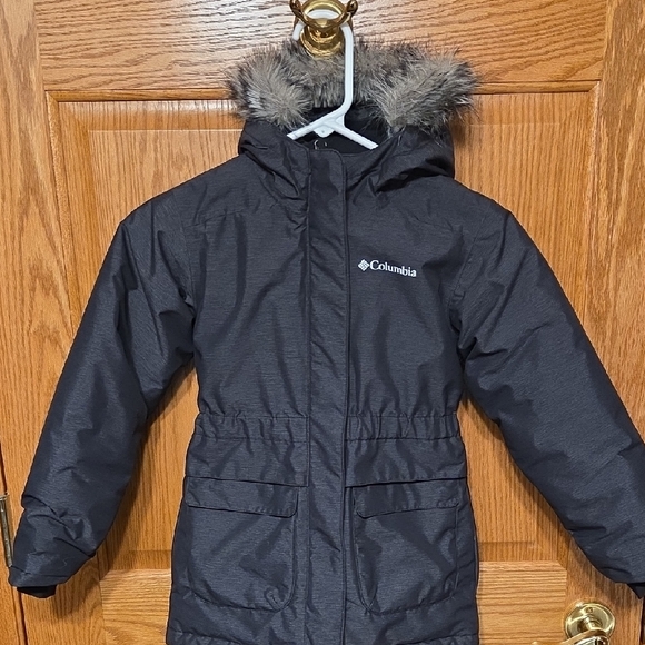 Columbia Charcoal Hooded Parka with Faux Fur Trim - Picture 1 of 10